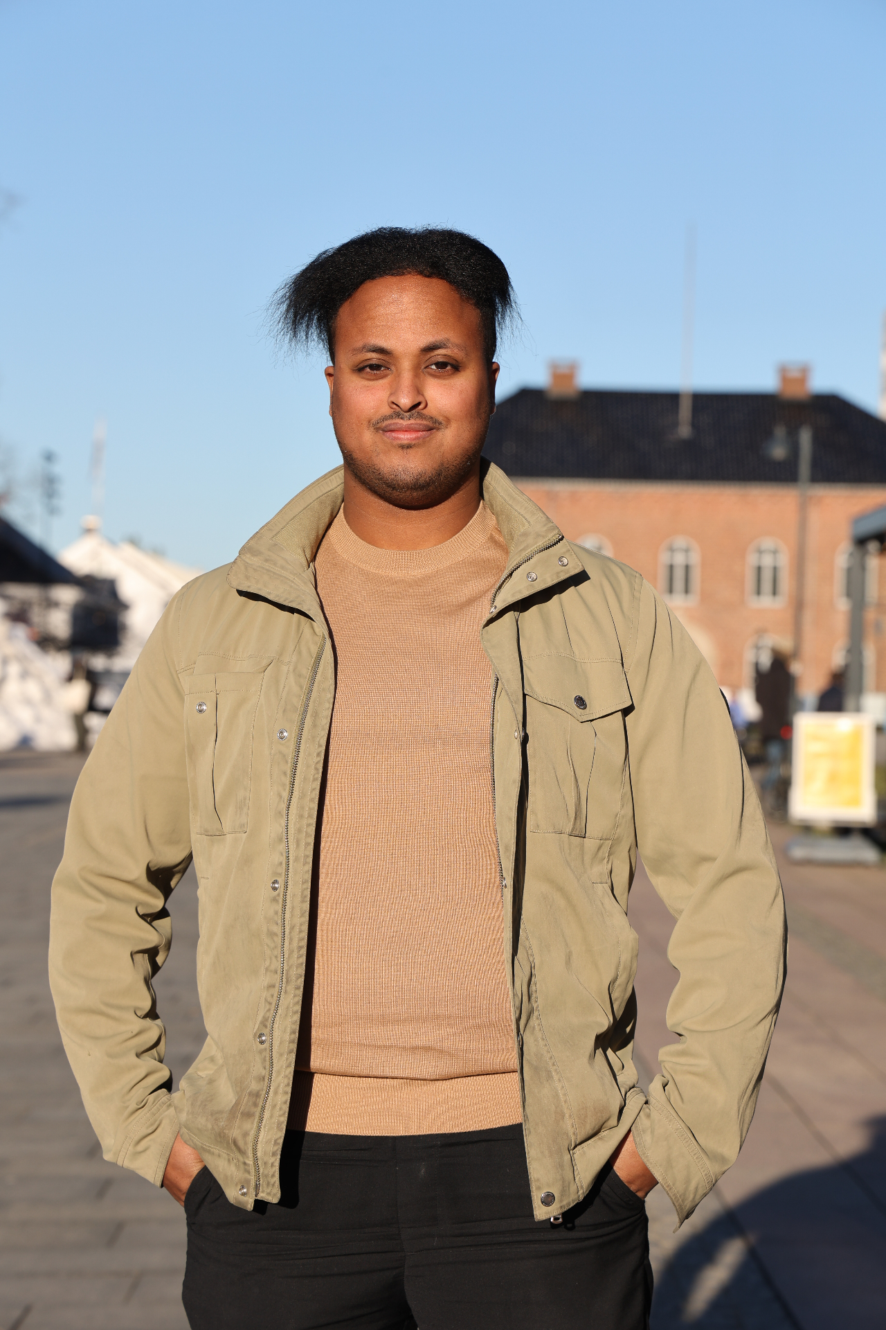 Portrett i jakke ute
